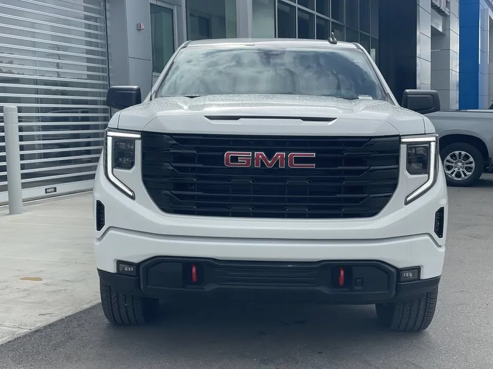 GMC Sierra 1500 2026 photo 2