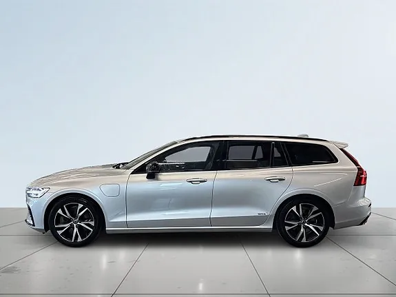 Volvo V60 2022 photo 4