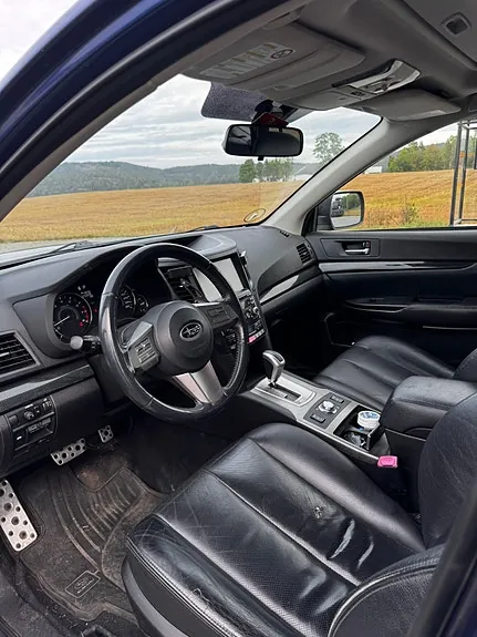 Subaru Legacy 2010 photo 5