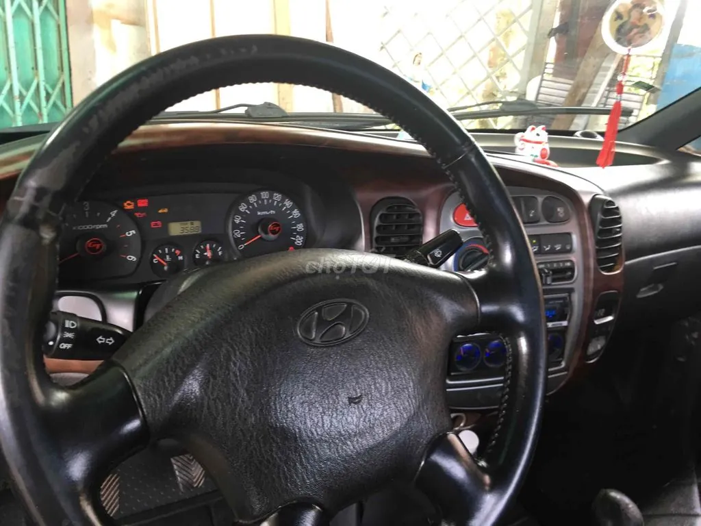 Hyundai Libero 2007 photo 4