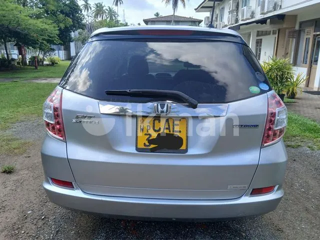 Honda Fit Shuttle 2014 photo 3