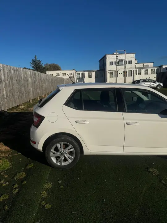 Skoda Fabia 2019 photo 3