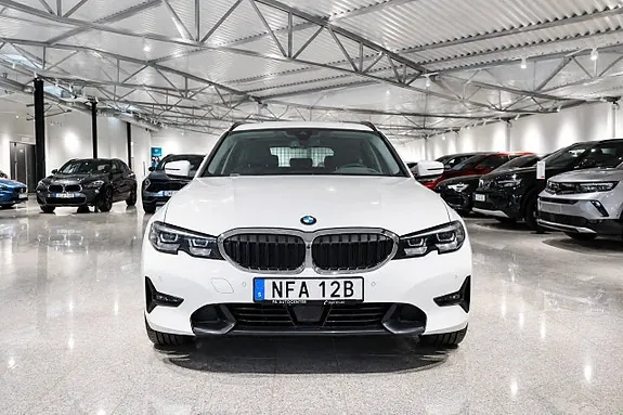 BMW 330E 2021 photo 5
