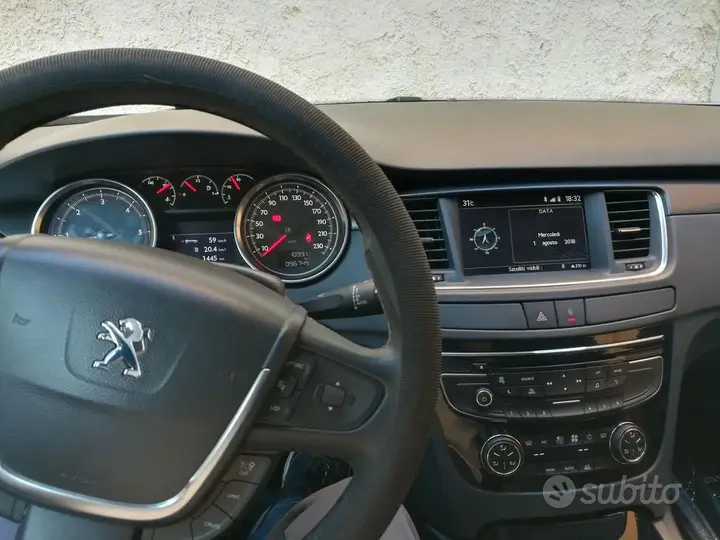 Peugeot 508 2012 photo 2