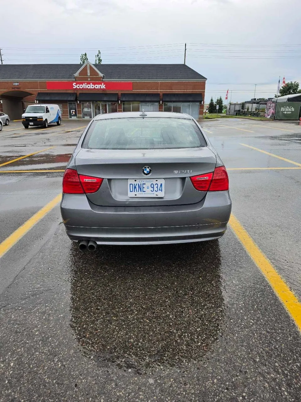 BMW 328I 2011 photo 3