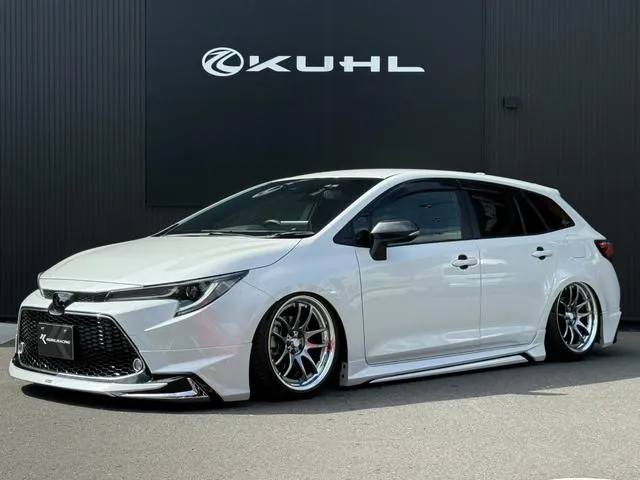 Toyota Corolla Touring 2022 photo 2