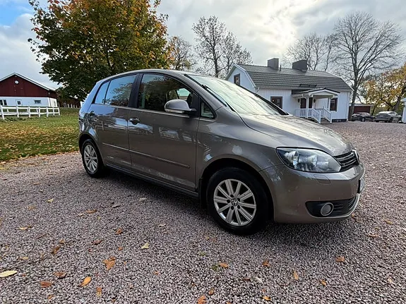 Volkswagen Golf Plus 2011 photo 2