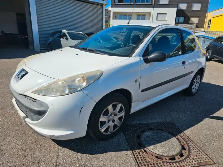 Peugeot 206