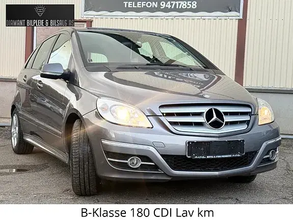 Mercedes-Benz 180