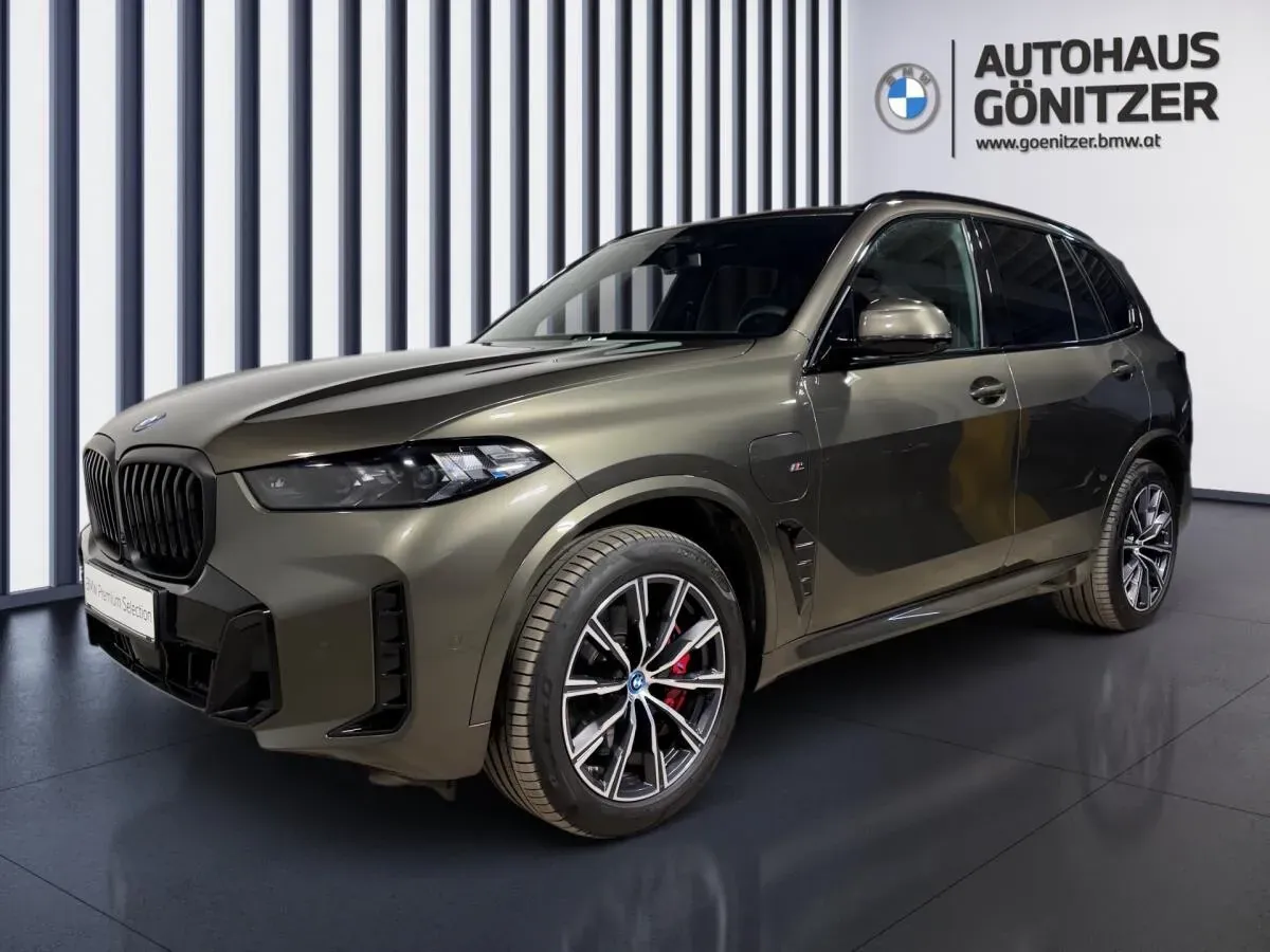 BMW X5 2024 photo 2