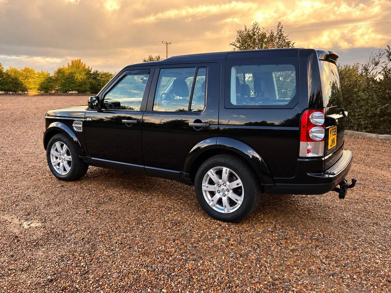 Land Rover Discovery 4 2010 photo 4