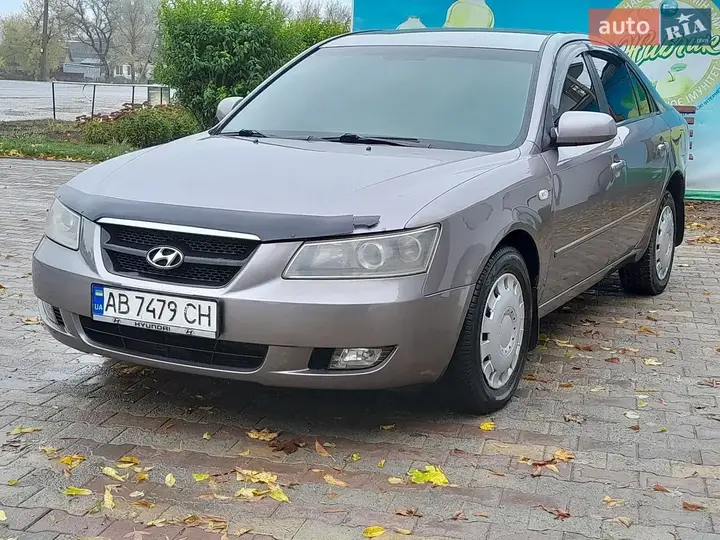 Hyundai Sonata