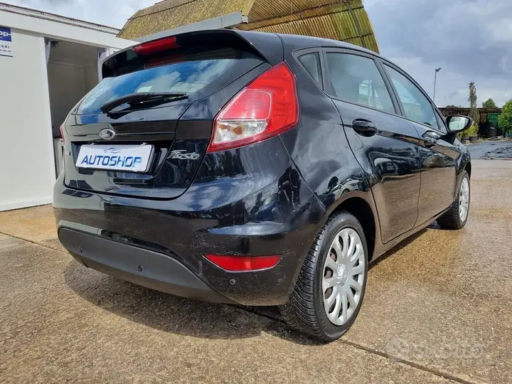 Ford Fiesta 2013 photo 4