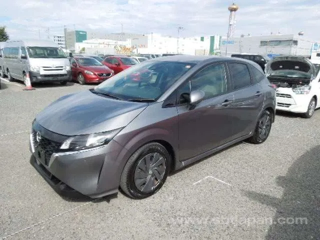 Nissan Note S 2022 photo 2