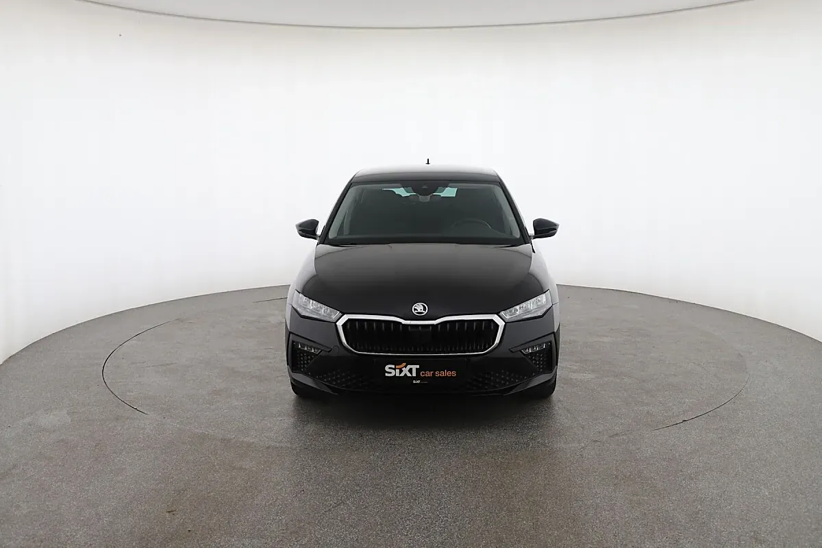 Skoda Scala 2025 photo 2