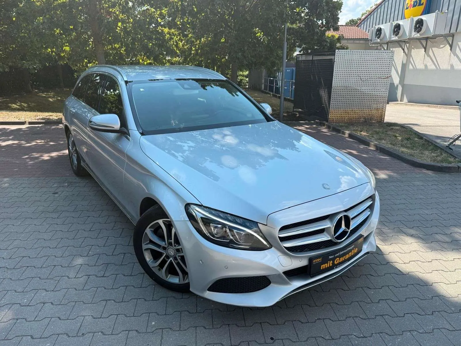 Mercedes-Benz C 200 D 2015 photo 2