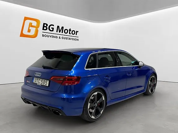 Audi Rs3 2016 photo 5