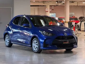 Toyota Yaris 2021 photo 2