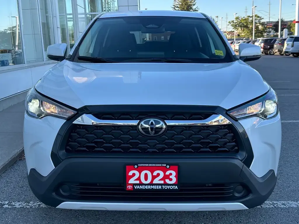 Toyota Corolla Cross 2023 photo 3