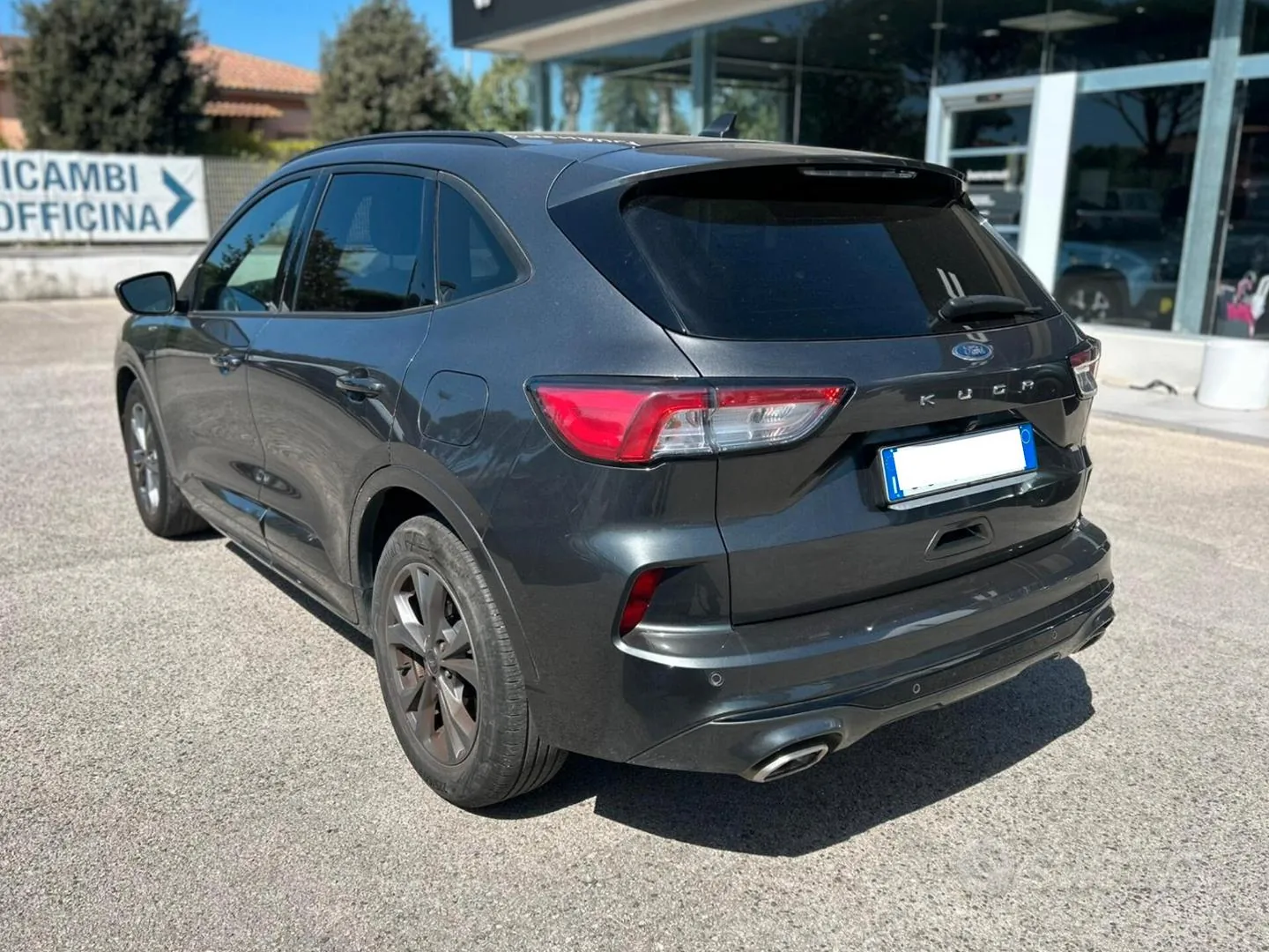 Ford Kuga 2022 photo 3