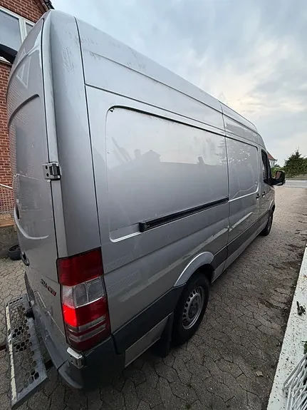 Mercedes-Benz Sprinter 2010 photo 3