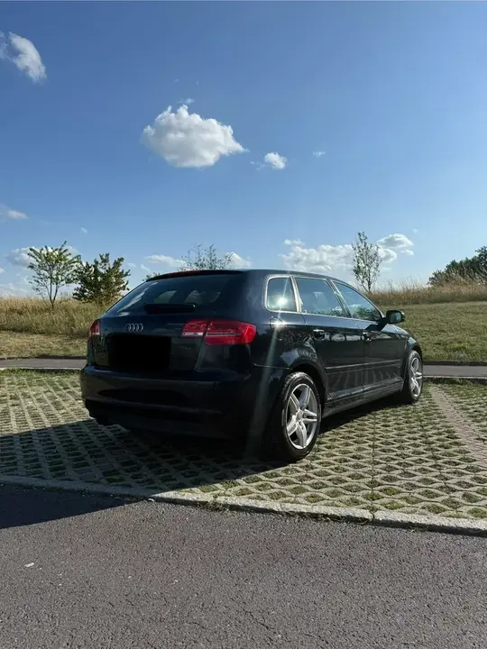 Audi A3 2011 photo 3