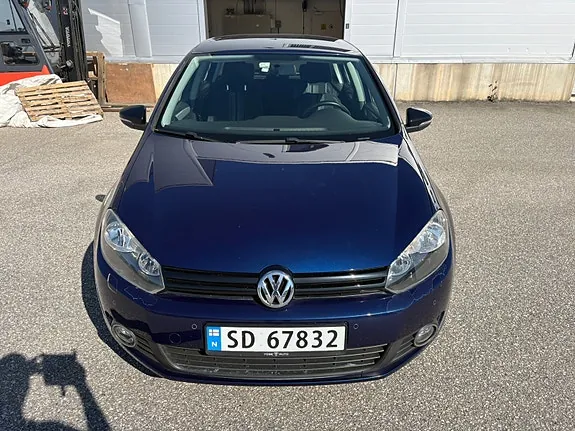 Volkswagen Golf 2012 photo 2
