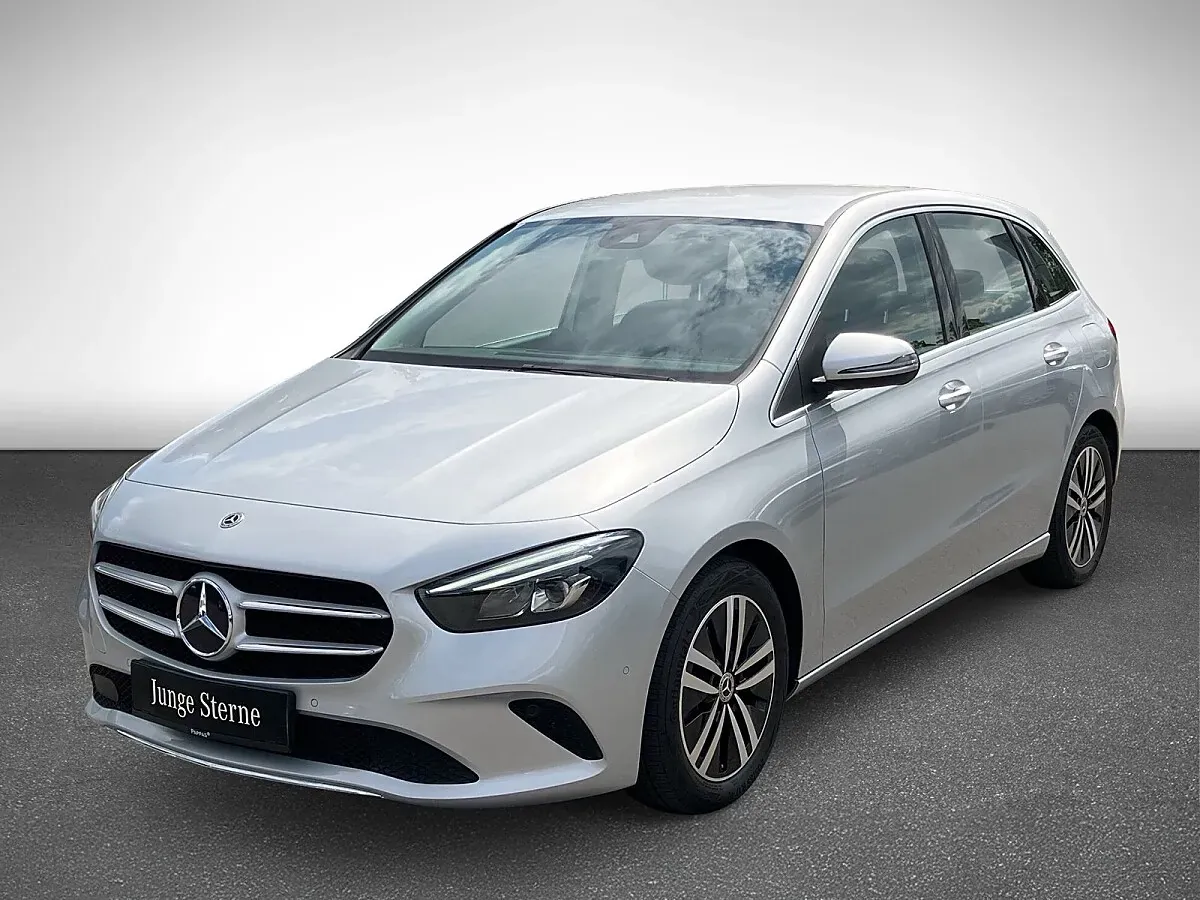 Mercedes-Benz B-Class 2024 photo 2