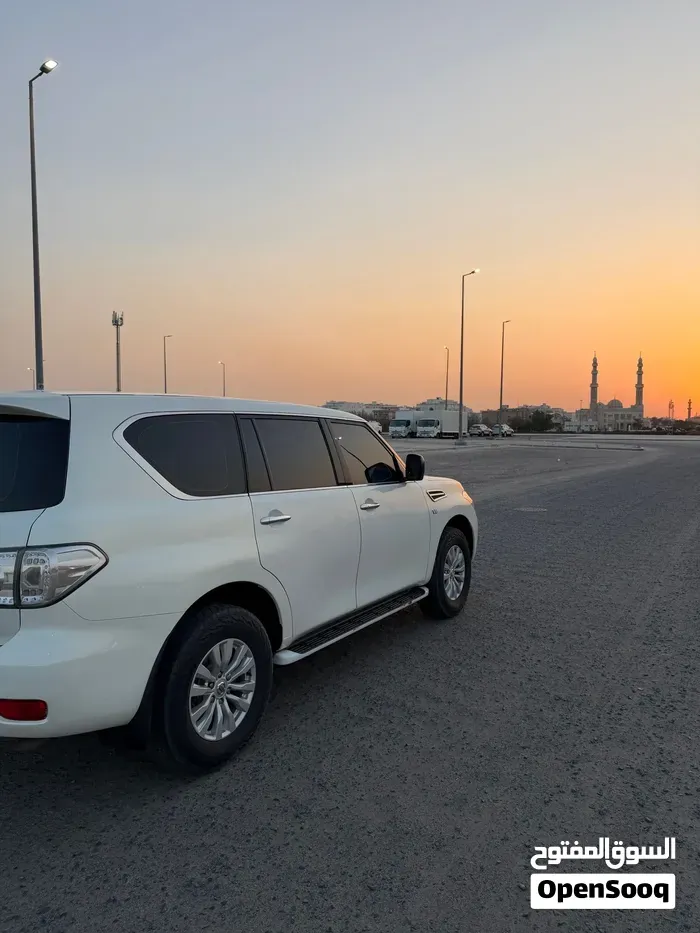 Nissan Patrol 2014 photo 3