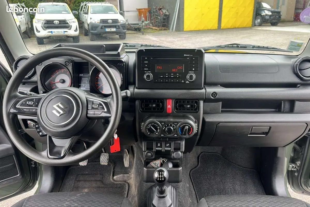Suzuki Jimny 2019 photo 3