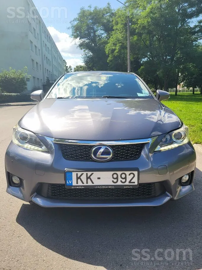 Lexus Ct 2013 photo 4