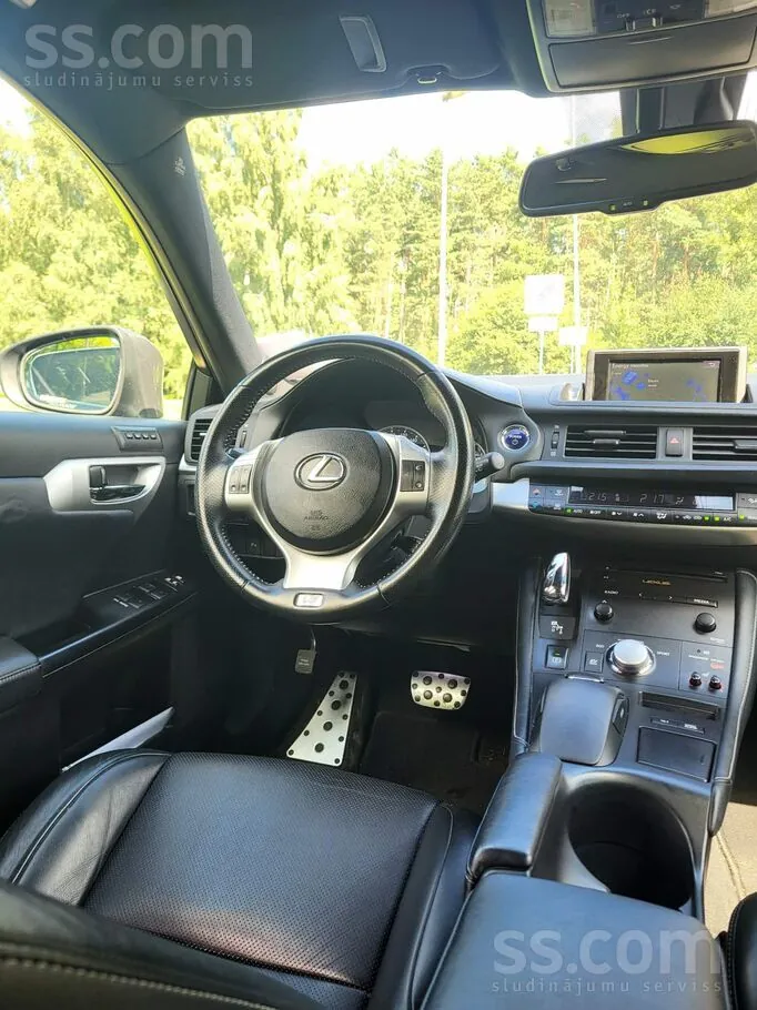 Lexus Ct 2013 photo 5