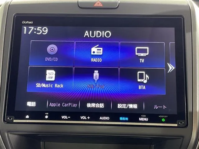 Honda Freede Hybrid 2023 photo 3