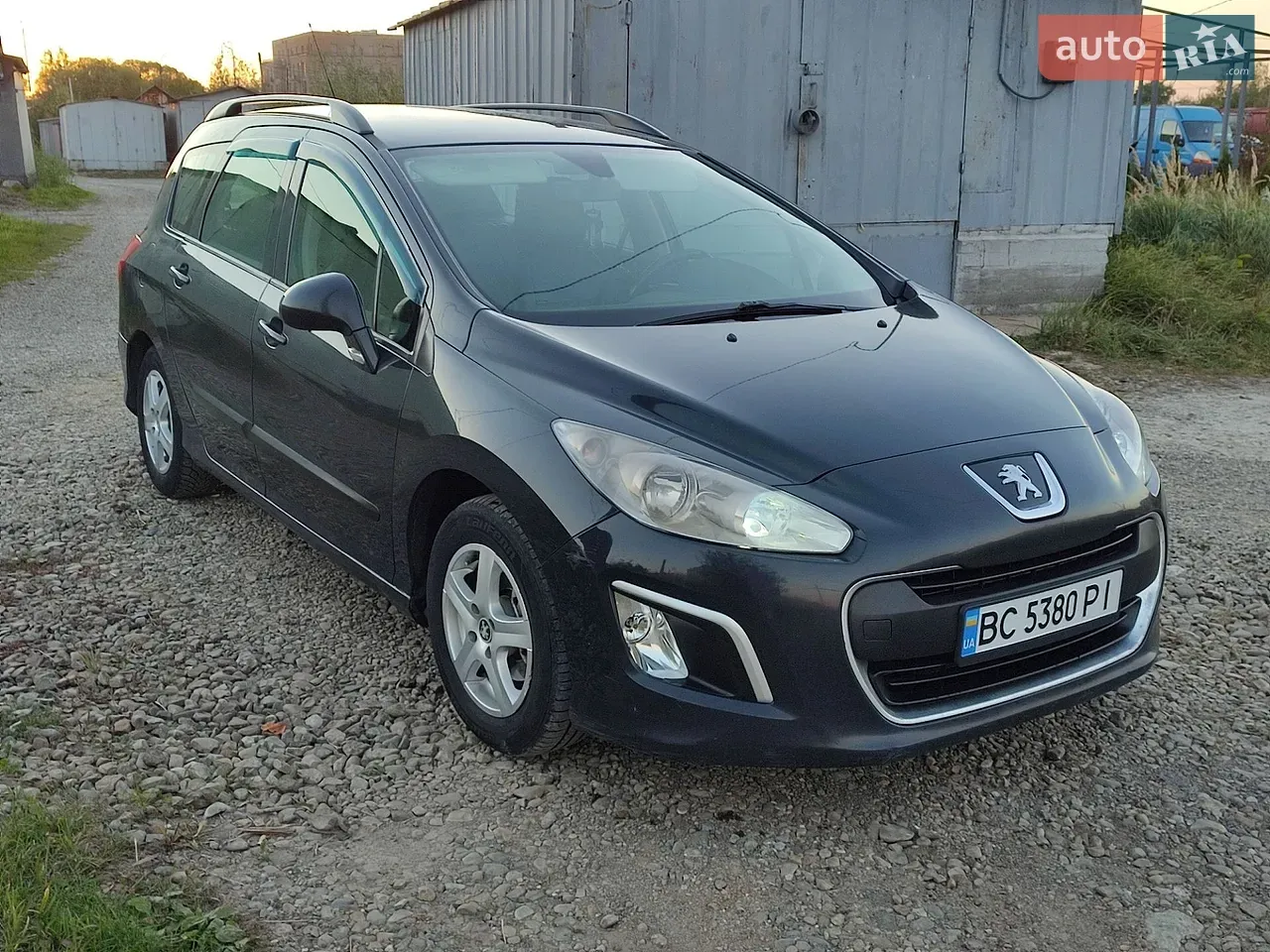 Peugeot 308 2012 photo 4