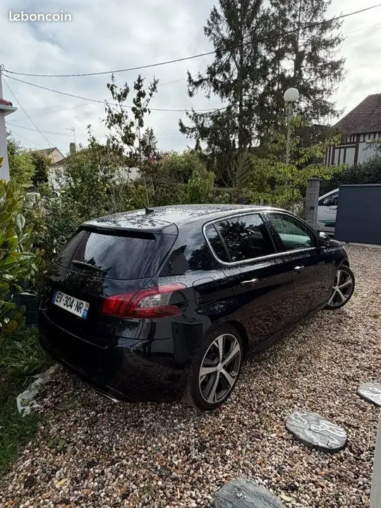 Peugeot 308 2018 photo 2