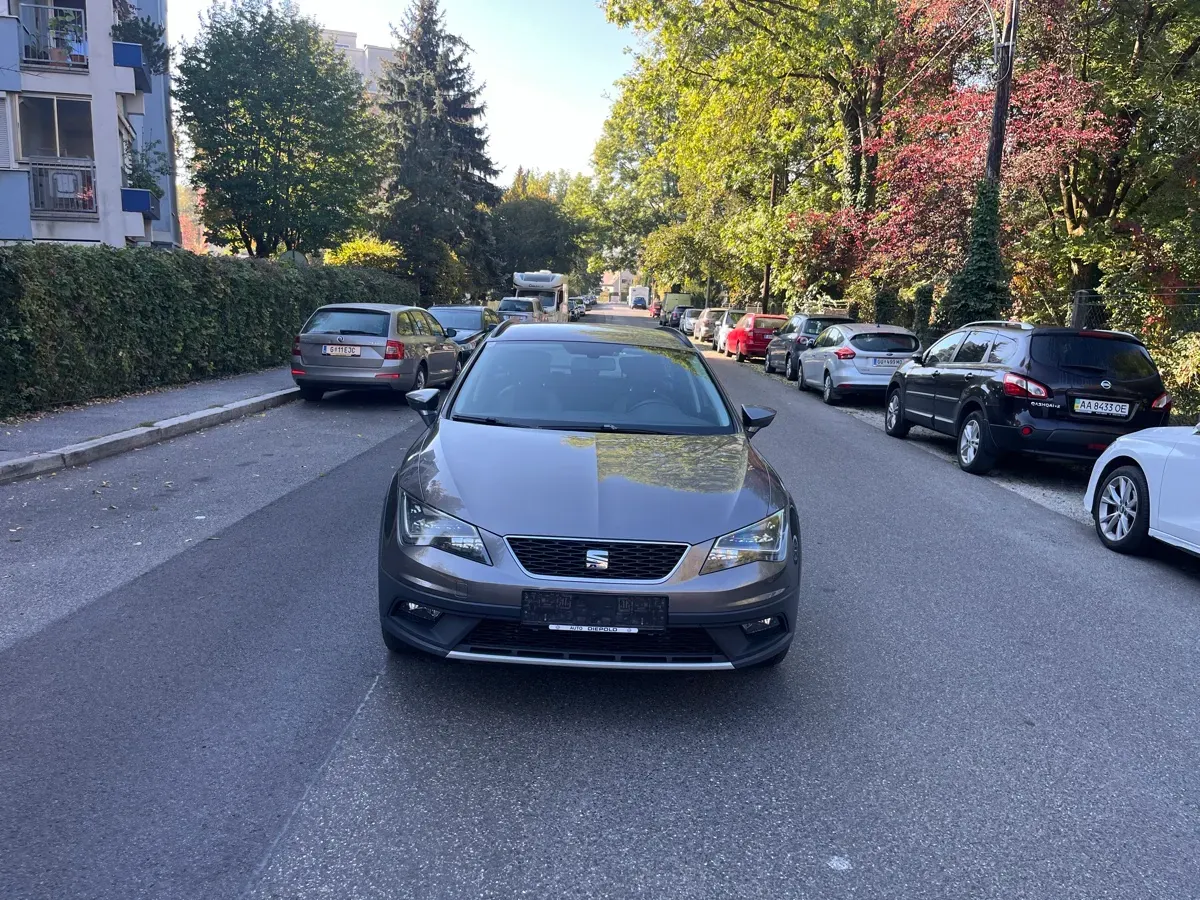 Seat Leon 2015 photo 2