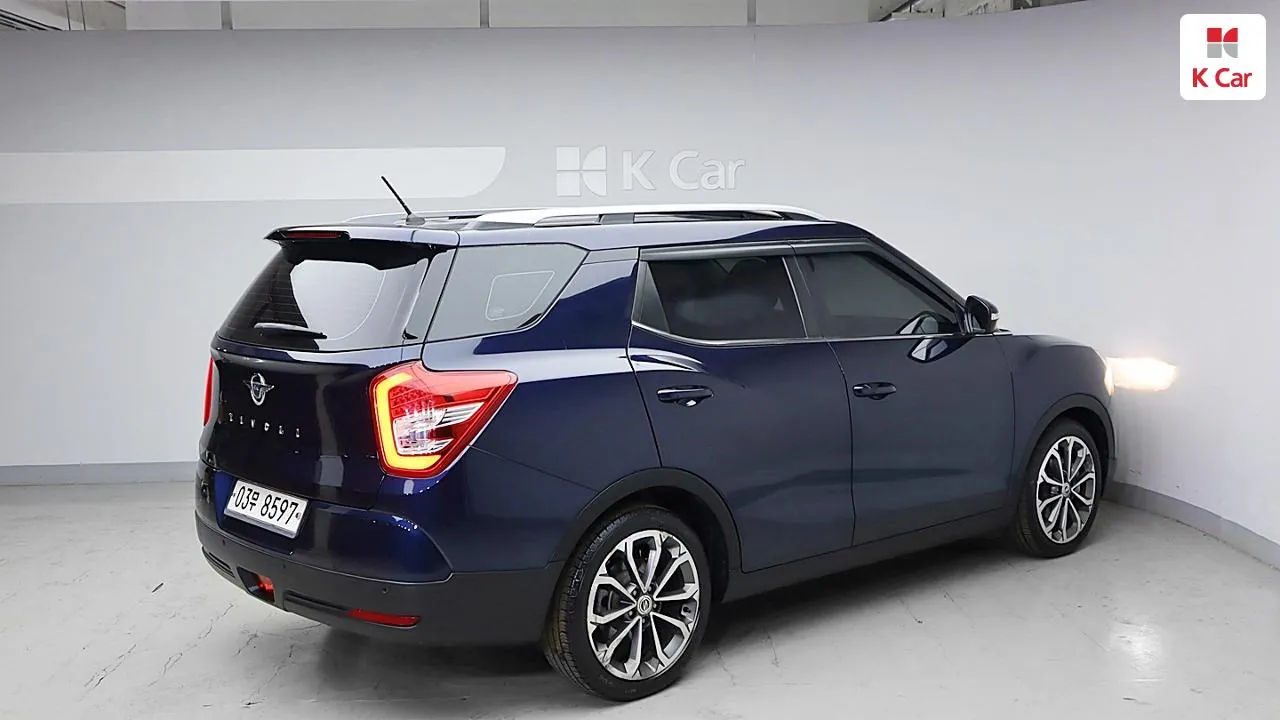 KG Mobility Tivoli 2017 photo 4
