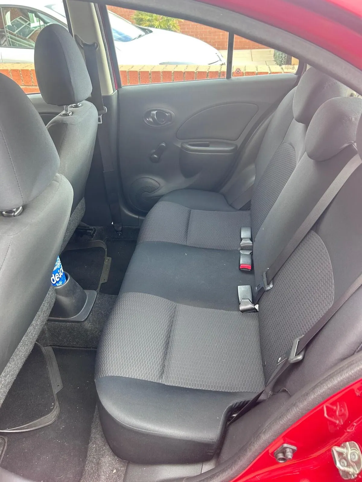 Nissan Micra 2012 photo 5