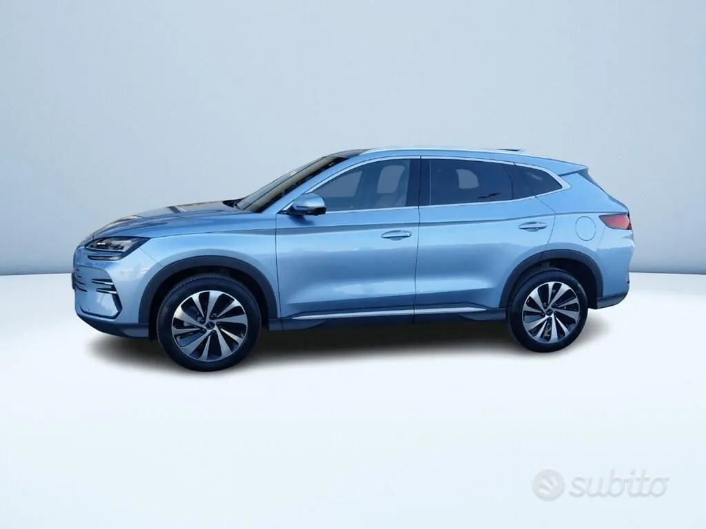 BYD Seal U 2025 photo 3