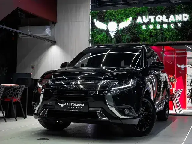 Mitsubishi Outlander 2019 photo 3