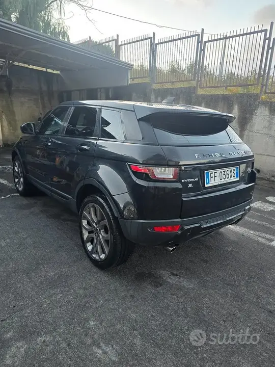Land Rover Range Rover Evoque 2016 photo 3