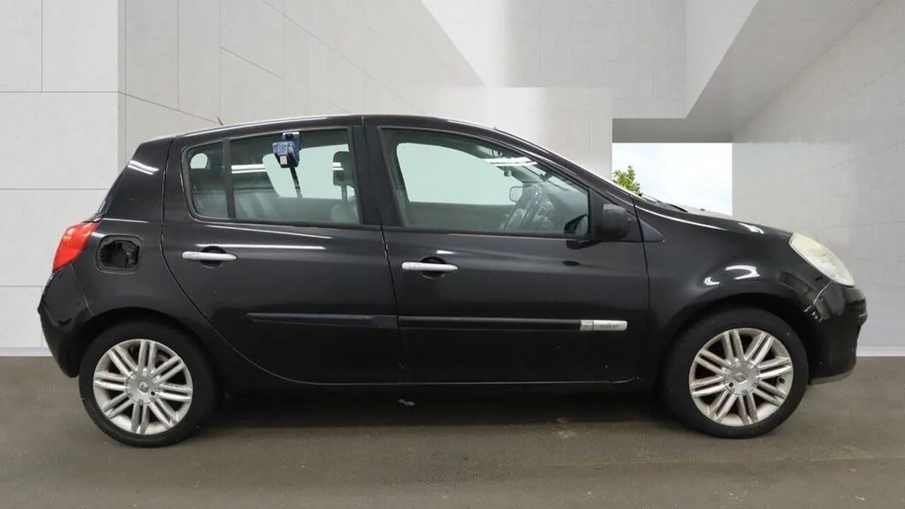 Renault Clio 2007 photo 5