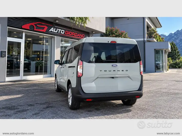Ford Tourneo Courier 2024 photo 5