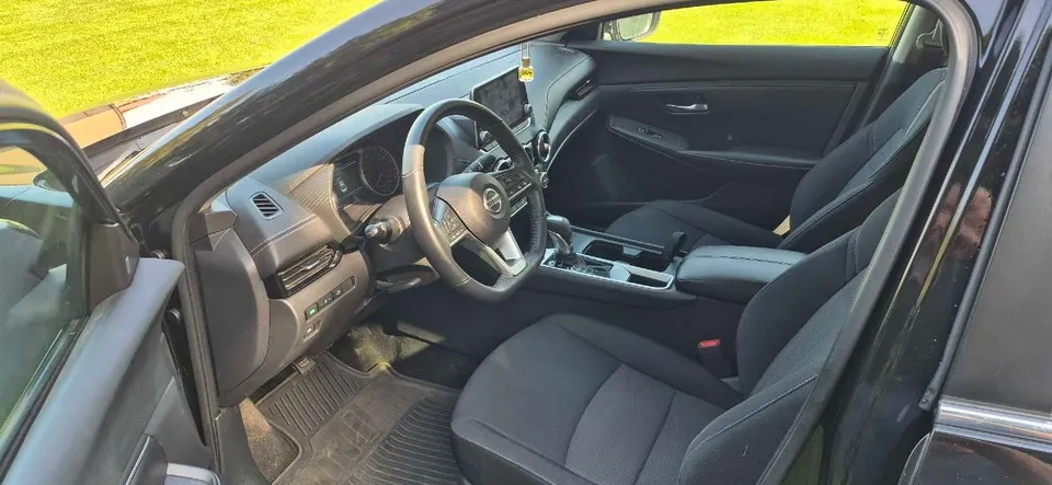 Nissan Sentra 2023 photo 4