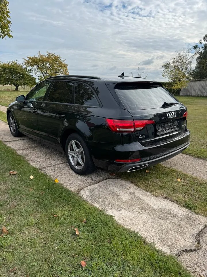 Audi A4 Avant