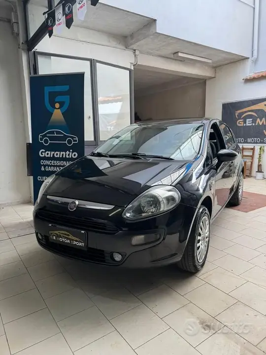 Fiat Punto Evo 2011 photo 3