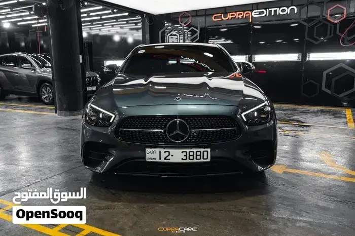 Mercedes-Benz E350E 2023 photo 3