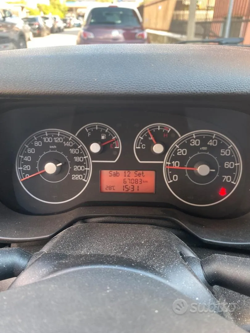 Fiat Punto 2007 photo 5