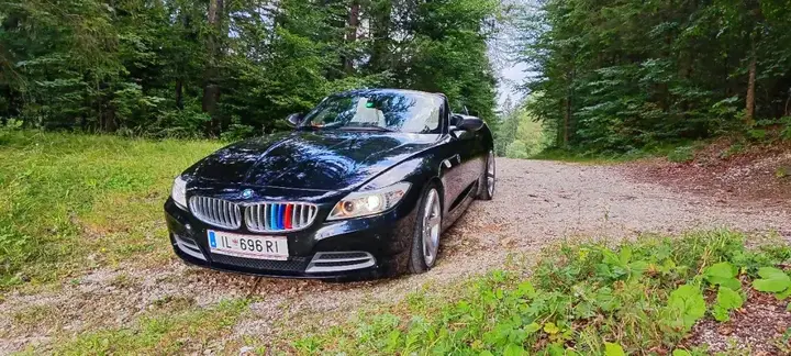 BMW Z4 2009 photo 2