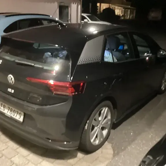 Volkswagen Id.3 2021 photo 2